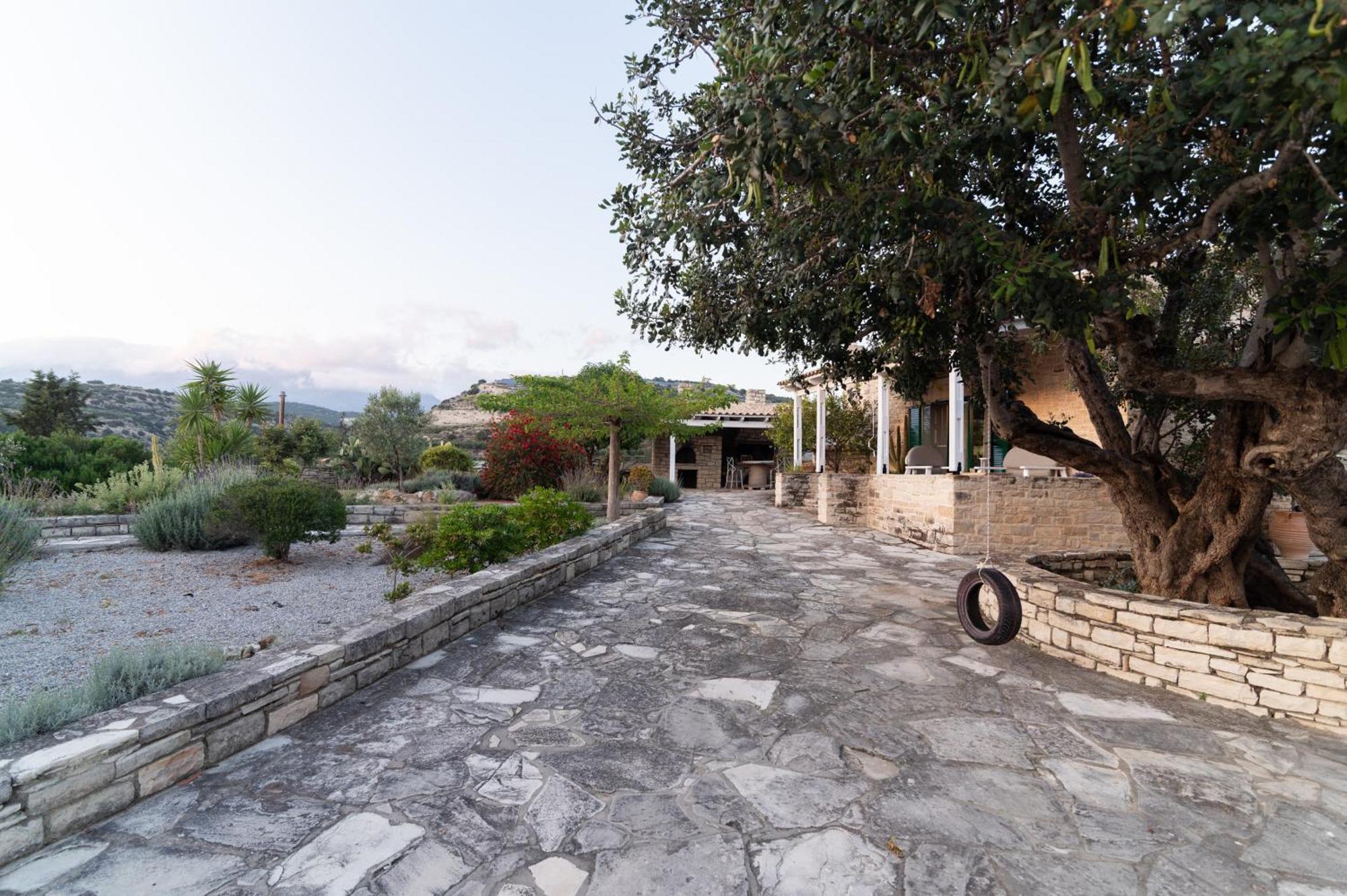 Carob Villa Μοίρες Εξωτερικό φωτογραφία