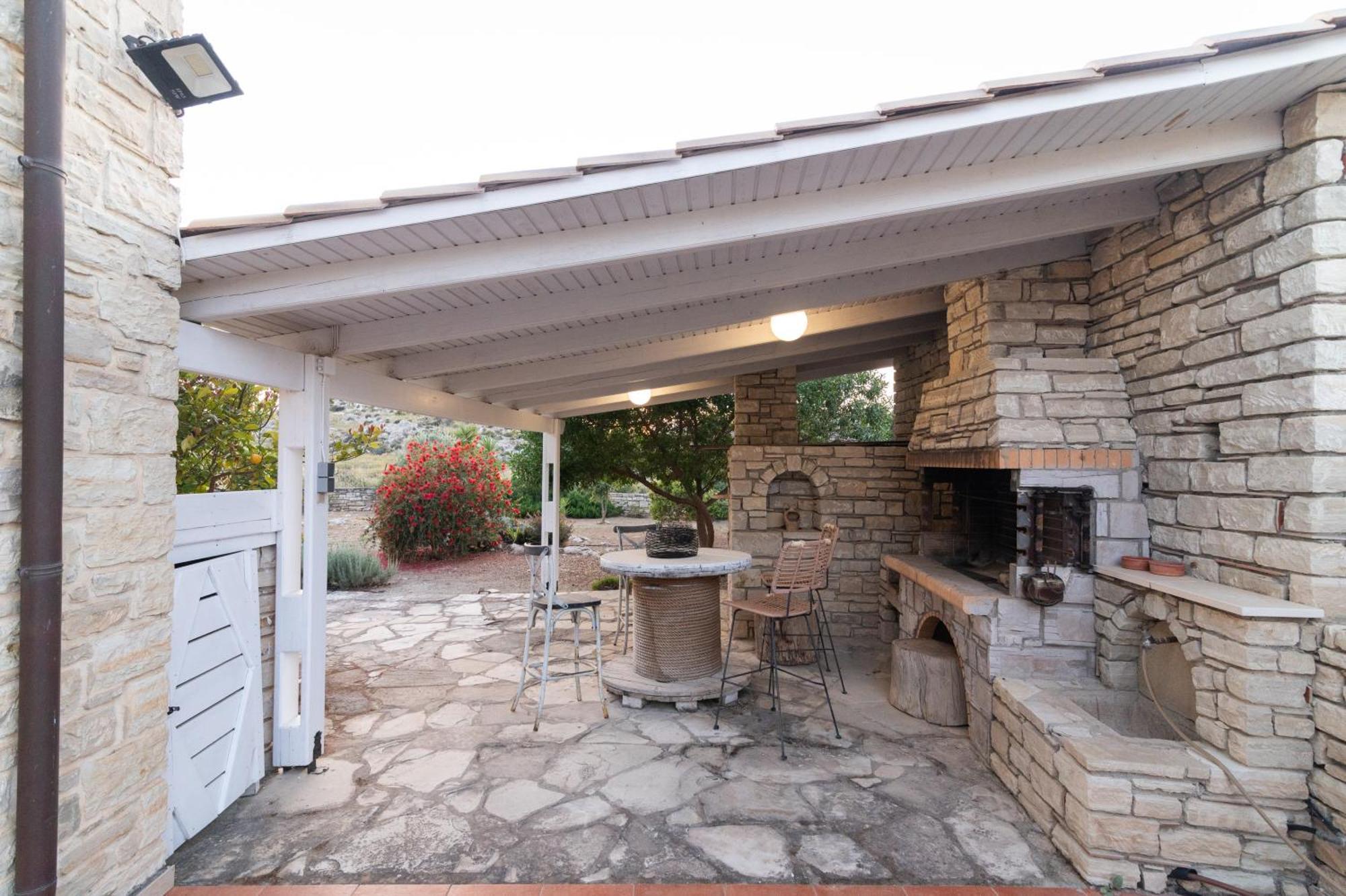Carob Villa Μοίρες Εξωτερικό φωτογραφία