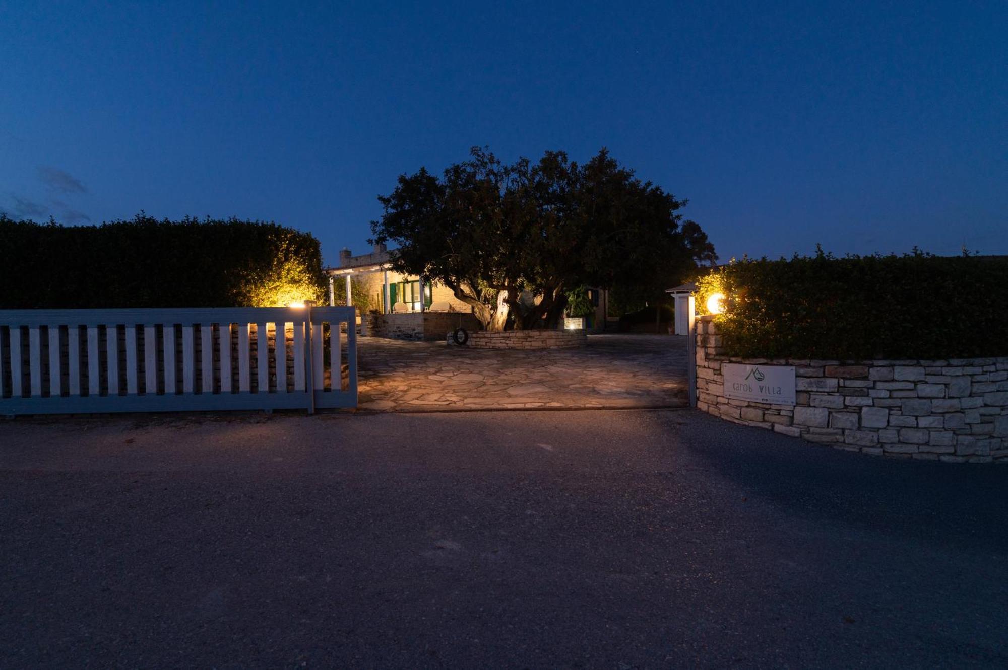 Carob Villa Μοίρες Εξωτερικό φωτογραφία