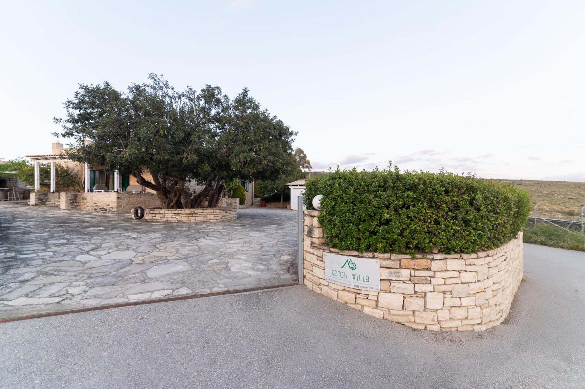 Carob Villa Μοίρες Εξωτερικό φωτογραφία
